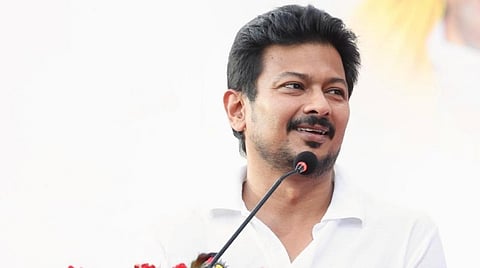 பையனூரில் திரைத்துறையினருக்கு 90 ஏக்கர் நிலம் மீண்டும் குத்தகை - அரசாணை வழங்கிய துணை முதல்வர்