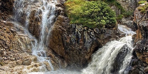 ஒகேனக்கல் காவிரியில் ஒகேனக்கல் நீர்வரத்து 1,200 கனஅடியாக சரிவு