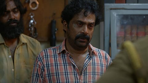 OTT Pick: பாட்டல் ராதா - குடியின் கொடுமையைச் சொல்லும் படைப்பு!
