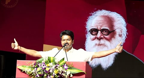 “ஹேஷ்டேக் போட்டு விளையாடிக் கொண்டிருக்கிறார்கள்” - பாஜக, திமுகவை மறைமுகமாக சாடிய விஜய்!