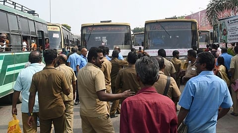 போக்குவரத்து கழகங்களுக்கு பட்ஜெட்டில் நிதி ஒதுக்க வலியுறுத்தி மார்ச் 6-ல் பேரணி