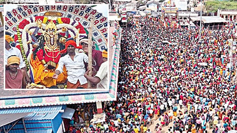 மேல்மலையனுார் கோயிலில் மயானக் கொள்ளை