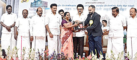 நாகையில் ரூ.82.99 கோடி திட்டங்களுக்கு அடிக்கல்; ரூ.200 கோடி மதிப்பில் நலத்திட்ட உதவி - முதல்வர் ஸ்டாலின் வழங்கினார்