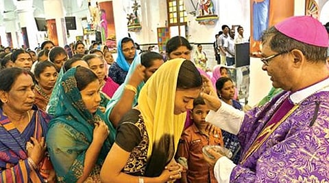 ​சாம்​பல் புதன்​கிழமை​யுடன் கிறிஸ்​தவர்​களின் 40 நாள் தவக்காலம் இன்று தொடக்​கம்