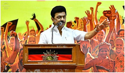 'பணி நிரந்தரம் செய்தால் முதல்வருக்கு பாராட்டு விழா': பகுதிநேர ஆசிரியர்கள் கூட்டமைப்பு