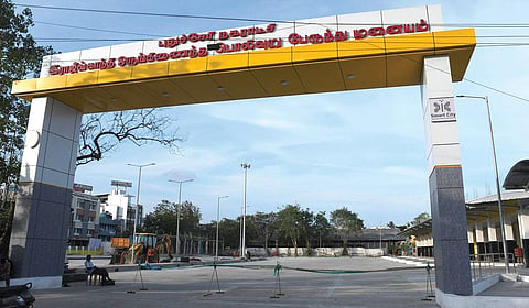 வாஜ்பாயா... மோடியா..? - பேருந்து நிலையத்துக்கு பெயர் சூட்ட போட்டி போடும் பாஜக கோஷ்டிகள்