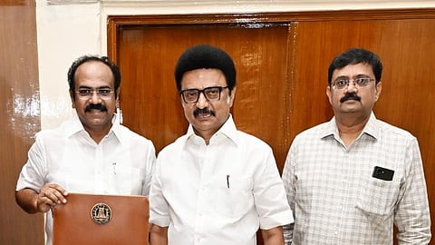 தமிழக பட்ஜெட் 2025: அரசு ஊழியர்களின் அதிருப்தியும், மக்கள் வரவேற்கும் அம்சங்களும்!