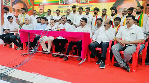 பாலியல் குற்றங்களைத் தடுக்க சட்டங்களை கடுமையாக்க வேண்டும்: வேல்முருகன் 