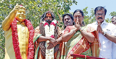 தமிழக பட்ஜெட்டை வரவேற்றது ஏன்? - பிரேமலதா விஜயகாந்த் விளக்கம்