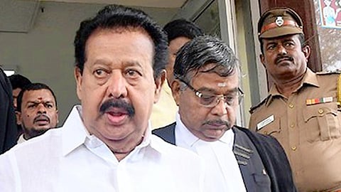 சிபிஐ நீதிமன்றத்தில் சட்டவிரோத பணப்பரிமாற்ற வழக்கு விசாரணை: மகன்களுடன் அமைச்சர் பொன்முடி ஆஜர்