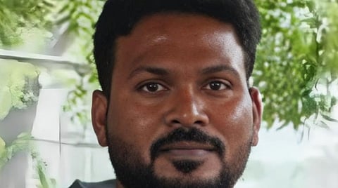 ஞான​சேகரன்