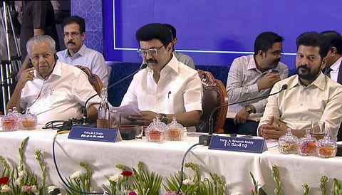 “கூட்டாட்சி மத்திய அரசு தரும் பரிசு இல்லை, அது மாநில அரசுகளின் உரிமை” - கேரள முதல்வர் பினராயி விஜயன்