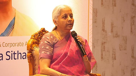 தமிழகத்துக்கு வட்டி இல்லாத கடனாக ரூ.14,900 கோடி வழங்கப்பட்டுள்ளது: நிதியமைச்சர் நிர்மலா சீதாராமன்