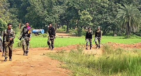 மாவோயிஸ்ட்கள் சரணடைந்தால் மறுவாழ்வு, இலவச உணவு, தங்குமிடம், திறன் பயிற்சி: சத்தீஸ்கர் அரசு அறிவிப்பு