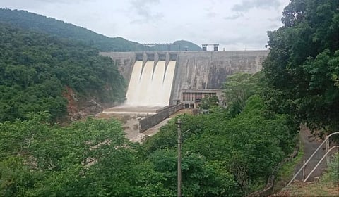 உலக வங்கி நிதியுதவியுடன் 3 அணைகளை ரூ.177 கோடி செலவில் சீரமைக்கிறது மின்வாரியம் 