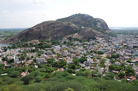 ‘திருப்பரங்குன்றம் மலையில் சிறப்புத் தொழுகை முயற்சியை தடுப்பீர்’ - இந்து மக்கள் கட்சி