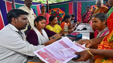 மகளிர் உரிமைத் தொகை: சட்டப்பேரவையில் அதிமுக கோரிக்கை
