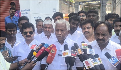 ‘4 சுவர்களுக்கு உள்ளேயே 2 ஆண்டு அரசியலை விஜய் முடித்துவிட்டார்’ - கே.பி.முனுசாமி