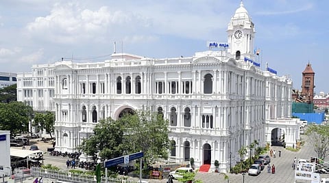 உயர் நீதிமன்ற வளாகம், அண்ணா நகரில் பன்னடுக்கு வாகன நிறுத்தம் அமைக்கப்படும்: துணை மேயர் மகேஷ்குமார் தகவல்