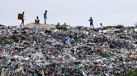 தமிழகத்தில் திடக்கழிவு மேலாண்மைக்காக தூய்மை இயக்கம் மற்றும் தூய்மை தமிழ்நாடு நிறுவனம்