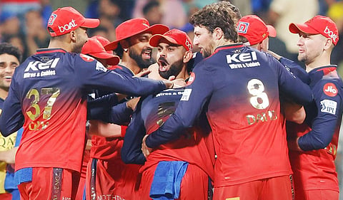 க்ருனல் பாண்டியா பந்துவீச்சில் சுருண்டது மும்பை: ஆர்சிபி த்ரில் வெற்றி | ஐபிஎல் 2025
