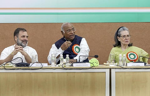 ‘அரசியலமைப்பு 1000 ஆண்டுகள் பழமையானது’ - ராகுல் காந்தியின் பேச்சை கேலி செய்யும் பாஜக