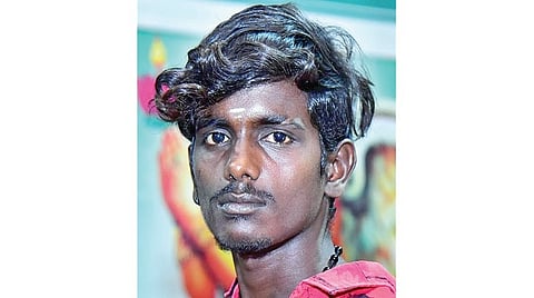 ஆறுமுகம்