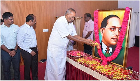 உச்ச நீதிமன்ற தீர்ப்புகளை மத்திய அரசு மதிப்பதில்லை: சபாநாயகர் அப்பாவு குற்றச்சாட்டு