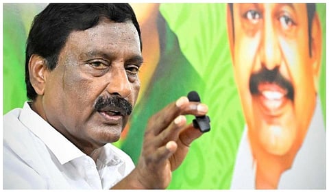 ''பொன்முடி பேச்சுக்கு மடாதிபதிகள் வாய் திறக்காதது மதச்சார்பின்மைக்கு பங்கம் விளைவிக்கும் செயல்'' - அதிமுக