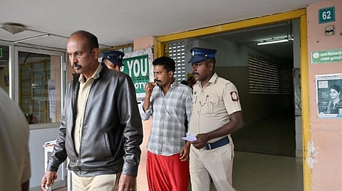 கூடலூர் சிறையில் கைதியை தாக்கிய 6 காவலர் சஸ்பெண்ட்