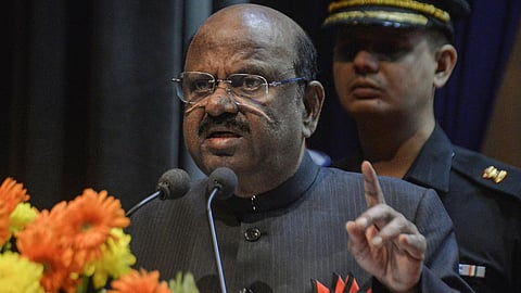 மேற்கு வங்கத்தில் வன்முறையால் பாதிக்கப்பட்ட பகுதிகளை பார்வையிடுகிறார் ஆளுநர் ஆனந்த போஸ்