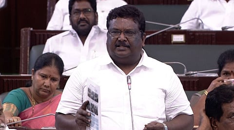 பேருந்​துகளில் 360 டிகிரி கோணத்​தில் இயங்​கும் கேம​ராக்​கள்: அமைச்​சர் சிவசங்​கர் அறி​விப்பு