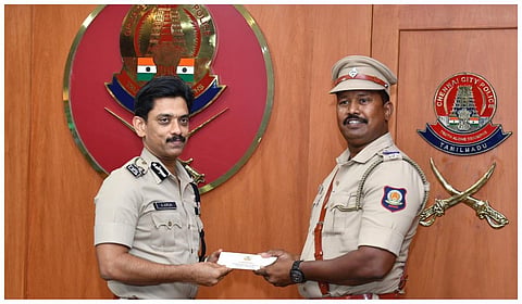மாமியார் கொலை வழக்கில் மருமகனுக்கு ஆயுள் தண்டனை பெற்றுக் கொடுத்த காவல் ஆய்வாளருக்கு ஆணையர் பாராட்டு