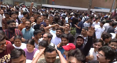 ‘நாட்டுக்காக உயிரை கொடுக்கத் தயார்’ - சண்டிகரில் திரண்ட இளைஞர்கள்!