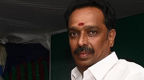 நில அபகரிப்பு முயற்சி வழக்கில் அதிமுக முன்னாள் அமைச்சர் எம்​.ஆர்​.​விஜயபாஸ்கருக்கு சம்மன்