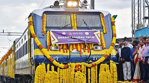 வரலாற்று சிறப்புமிக்க இடங்களுக்கு செல்ல இந்திய ரயில்வே இயக்கும் ‘பாரத் கவுரவ்’ சுற்றுலா ரயில்