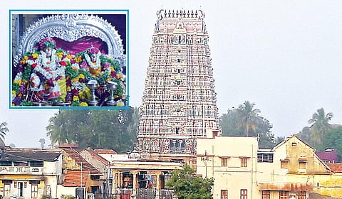 சூரியனுக்கு ஒளி கொடுத்த திருவாடானை ஆதிரத்னேஸ்வரர்