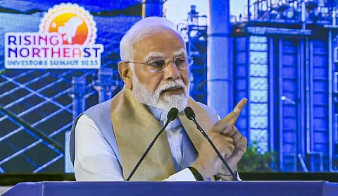 செமி கண்டக்டர் மையமாக வடகிழக்கு உருவெடுக்கும்: முதலீட்டாளர்கள் மாநாட்டில் பிரதமர் மோடி உறுதி