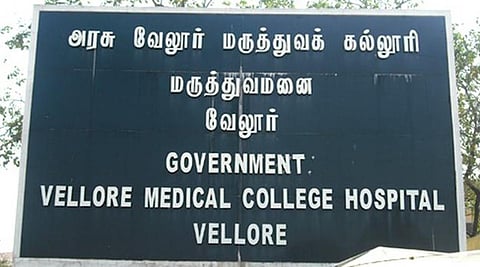 சோளிங்கர் அருகே சிறுமி படுகொலை: இளைஞரை பிடித்து காவல் துறை விசாரணை