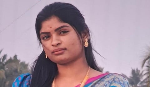 மது கொடுத்து, மசாஜ் செய்வதுபோல் நடித்து... - நித்யஸ்ரீ கொலையில் கைதான மருத்துவர் குறித்த அதிர்ச்சி தகவல்கள்