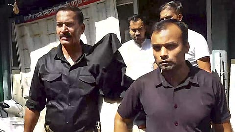 நீதிமன்றம் அழைத்துச் செல்லப்பட்ட ஆனந்த் குர்மி