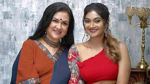 நாயகியாக அறிமுகமாகிறார் ஊர்வசியின் மகள் தேஜலட்சுமி!