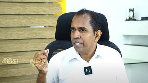 சுகாதா​ரத்துறை அமைச்சர் மாற்றி பேசுகிறார்: சட்டப்போராட்ட குழு தலைவர் குற்றச்சாட்டு