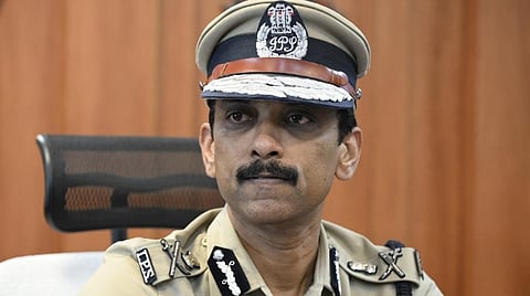 தண்ணீர் லாரி மோதி பள்ளி சிறுமி உயிரிழப்பு எதிரொலி: கனரக வாகனங்களுக்கு கட்டுப்பாடுகளை தீவிரப்படுத்த காவல் ஆணையர் உத்தரவு
