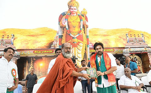 ''கருப்பு நிறத்தை வைத்து கடவுளை சீண்டும் கூட்டம் தமிழ்நாட்டில் உள்ளது'' - பவன் கல்யாண் ஆவேசம்