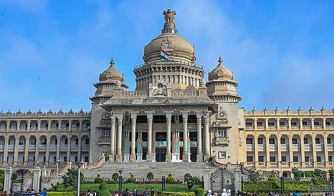 கர்நாடகாவின் வீட்டு வசதி திட்டத்தில் சிறுபான்மையினருக்கு 15% இட ஒதுக்கீடு