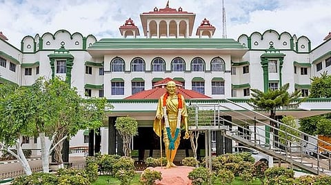 திருச்செந்தூர் கோயில் கும்பாபிஷேகத்தின்போது தமிழில் மந்திரங்கள் ஓதப்படும்: நீதிமன்றத்தில் தமிழக அரசு தகவல்