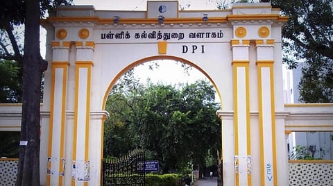 10, 12-ம் வகுப்பு பொதுத் தேர்வில் தேர்ச்சி விகிதத்தை அதிகரிக்க நடவடிக்கை: பள்ளிகளுடன் ஆலோசனை நடத்த உத்தரவு