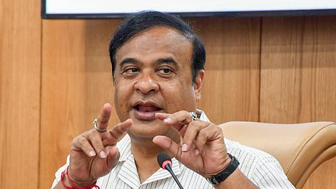 அரசியலமைப்பு முகவுரையில் இருந்து 'மதச்சார்பின்மை’ வார்த்தையை நீக்க வேண்டும்: அசாம் முதல்வர்