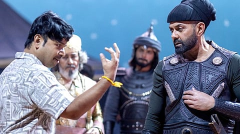 ‘ஹரி ஹர வீரமல்லு’வில் பாபி தியோல் கதாபாத்திரத்தை மாற்றியமைத்த இயக்குநர்!